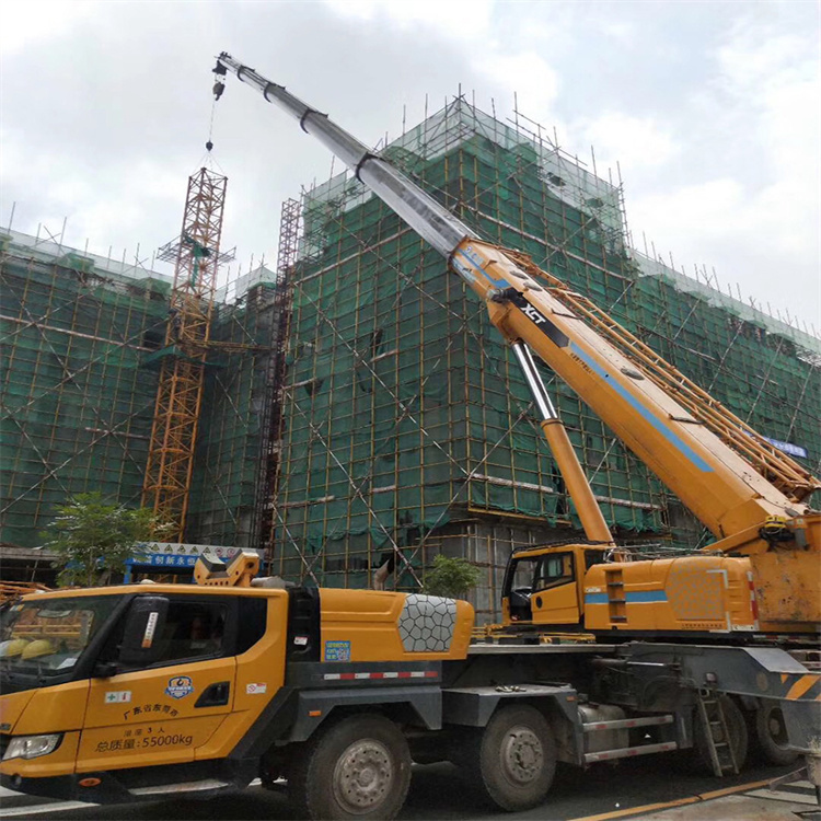 南城县25吨吊车租赁费用怎么算？选公司必看5大避坑指南