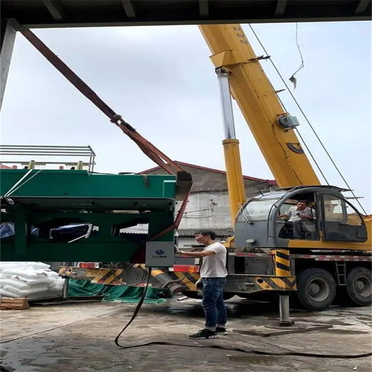 南城县35吨吊车租赁公司