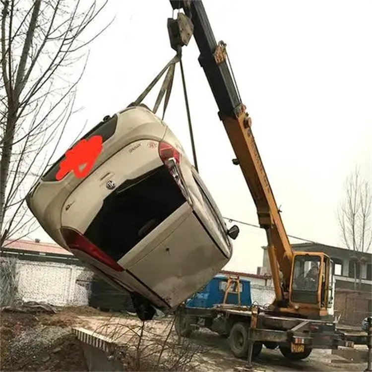 南城县随时待命，吊车24小时道路救援服务全解析