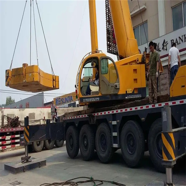 南城县当地吊车出租|机器吊装|75吨|工厂搬迁服务